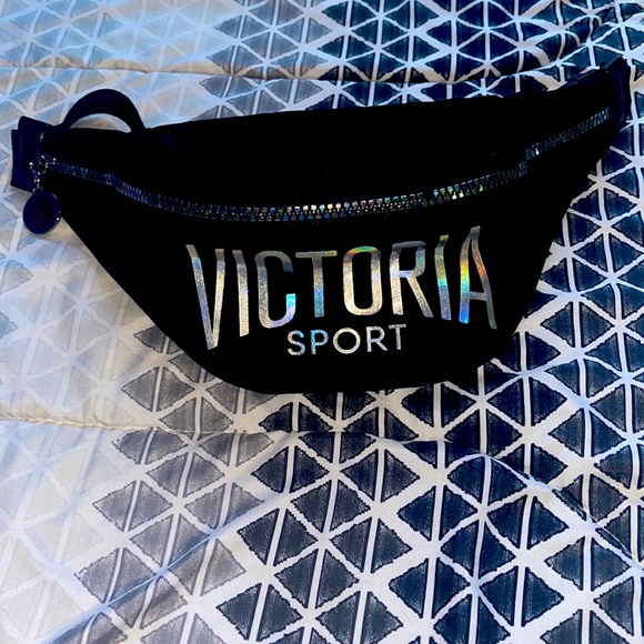 Black sport bag - Picture 1 of 2